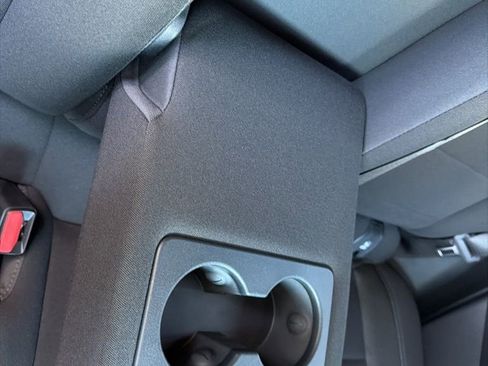 New 2026 Chevrolet Equinox EV LT image 33