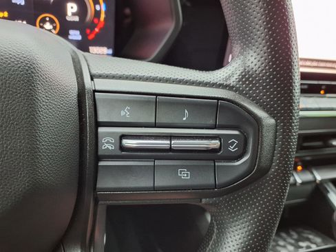 Used 2024 Chevrolet Colorado Trail Boss w/ LPO, Dark Essentials Package AWD/4WD image 14