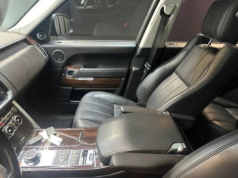Used 2014 Land Rover Range Rover HSE AWD/4WD image 15