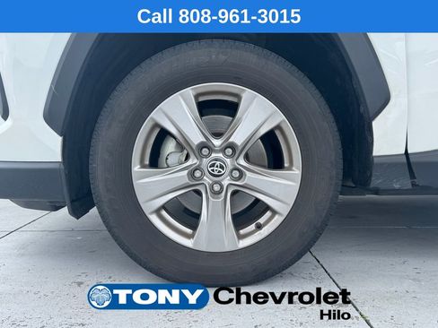 Used 2023 Toyota RAV4 XLE AWD/4WD image 19
