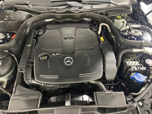 Used 2013 Mercedes-Benz E 350 Sedan image 37