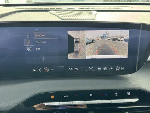 Certified 2025 Buick Enclave Preferred image 24