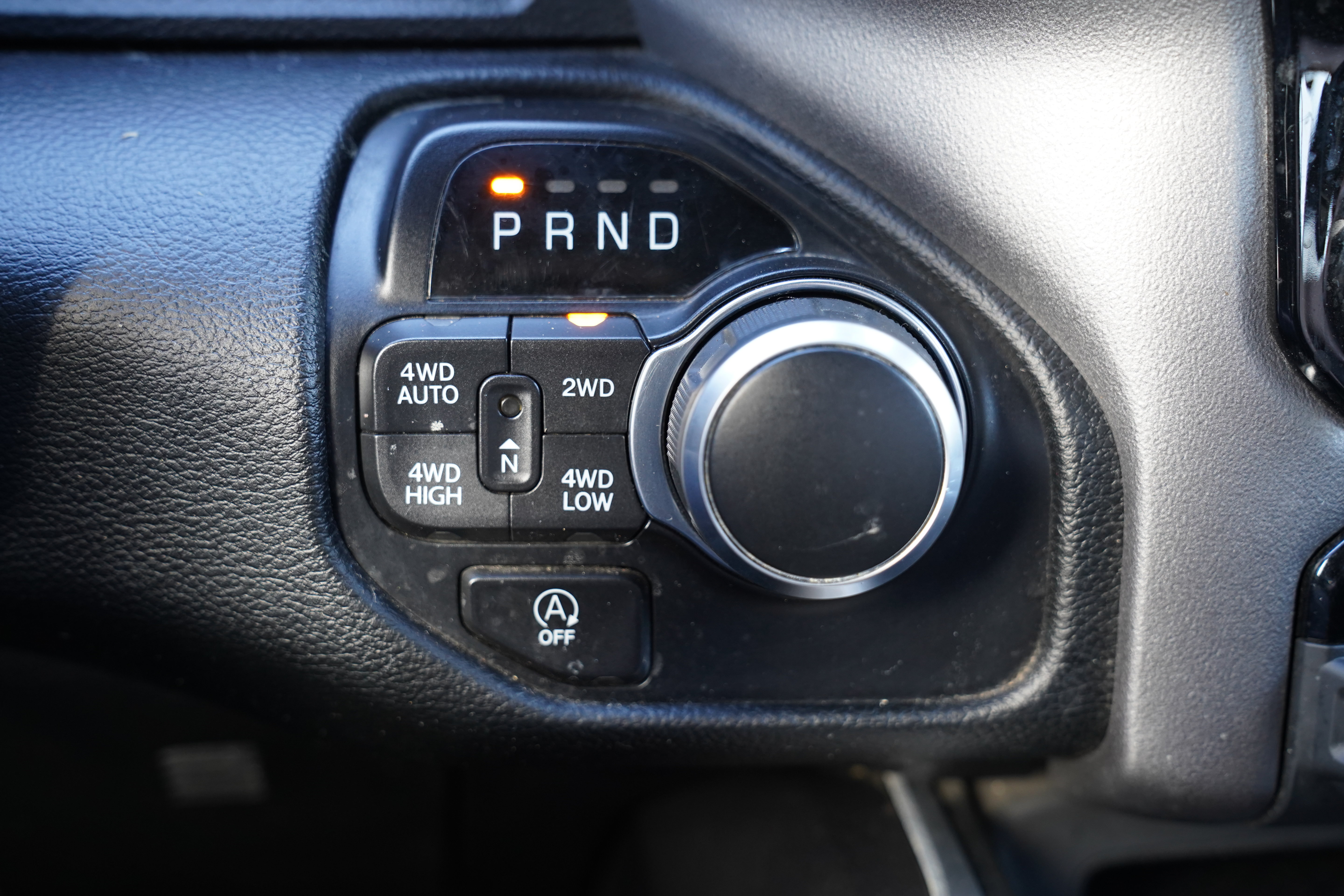 Used 2020 RAM 1500 Big Horn AWD/4WD image 32