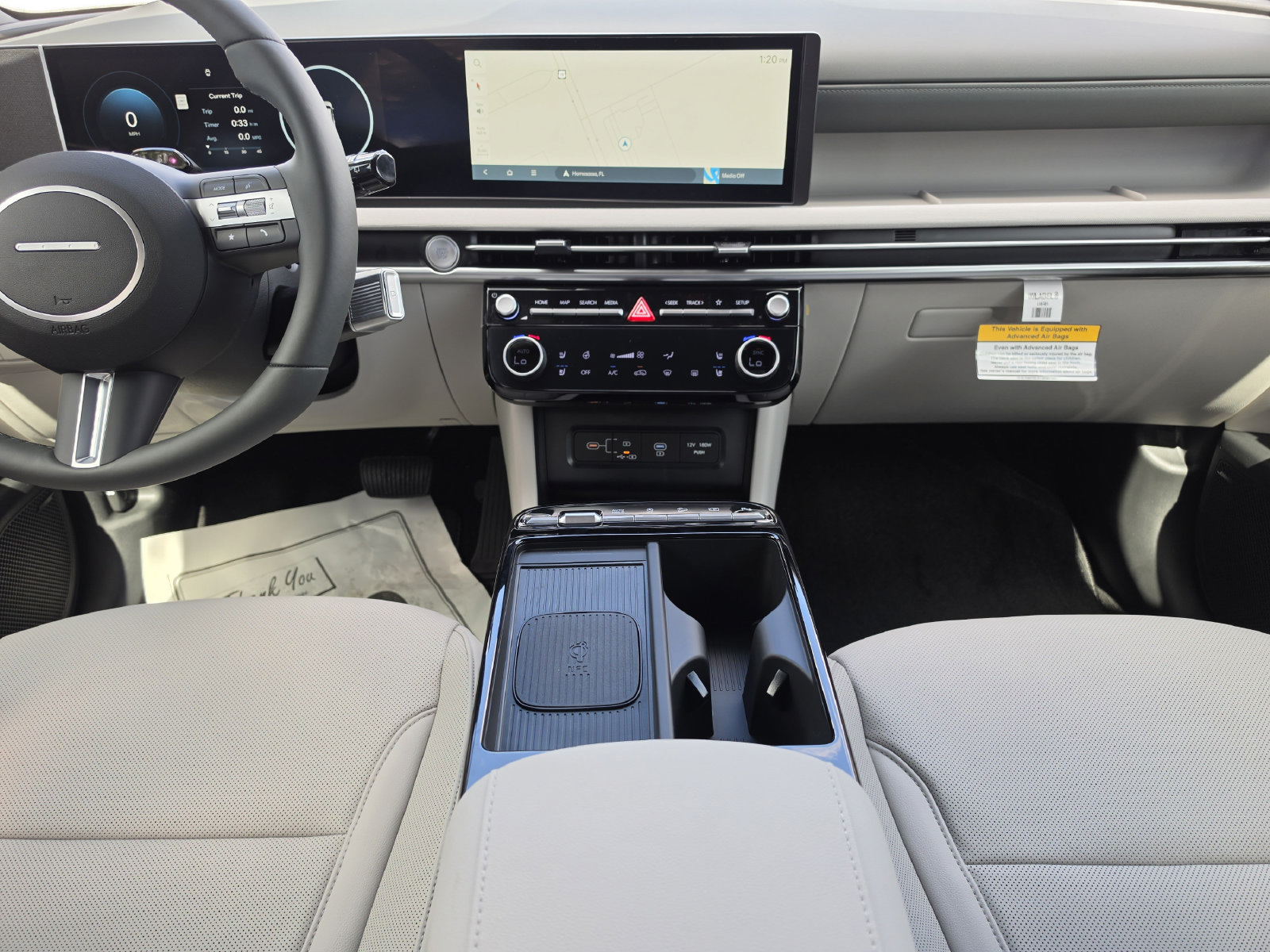 New 2026 Hyundai Tucson Limited FWD image 18