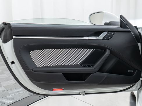 Certified 2024 Porsche 911 Carrera S RWD image 14