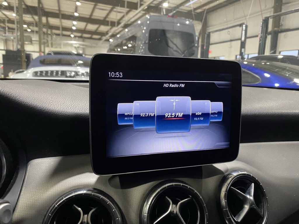 Certified 2018 Mercedes-Benz CLA 250 image 3