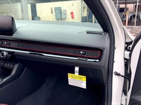 Used 2024 Honda Civic Si image 18