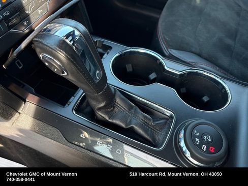 Used 2018 Ford Explorer XLT w/ Equipment Group 202A image 27