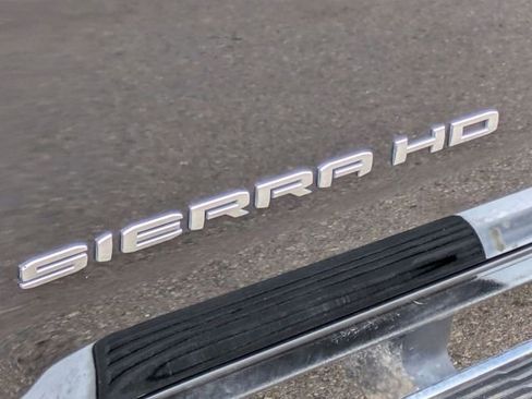 Certified 2024 GMC Sierra 2500 SLT w/ SLT Premium Package AWD/4WD image 10