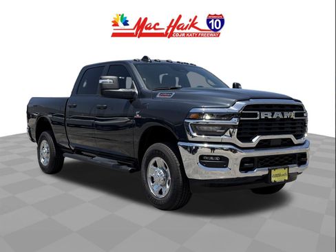 Used 2025 RAM 2500 Tradesman AWD/4WD image 3
