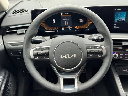 New 2026 Kia K5 LXS FWD image 28