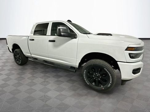 New 2026 RAM 2500 Tradesman AWD/4WD image 3