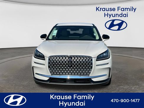 Used 2023 Lincoln Corsair FWD image 2