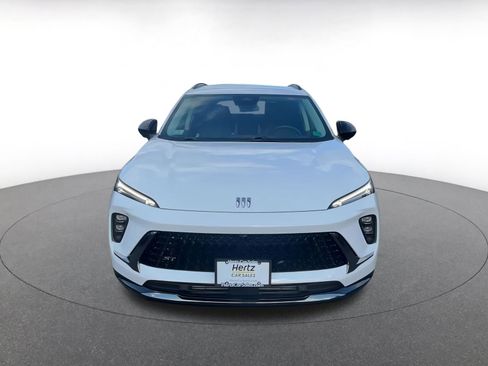 Used 2024 Buick Envision Sport Touring image 4