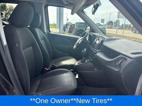 Used 2015 RAM ProMaster City Tradesman SLT w/ Lights & Wheels Group FWD image 23