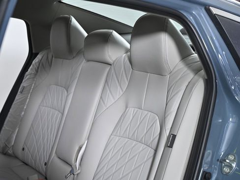 New 2026 Nissan Sentra SL w/ Floor Mat Package image 25