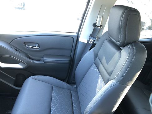 New 2026 Nissan Frontier SV w/ SV Convenience Package image 30