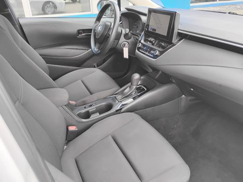 Used 2024 Toyota Corolla LE FWD image 20