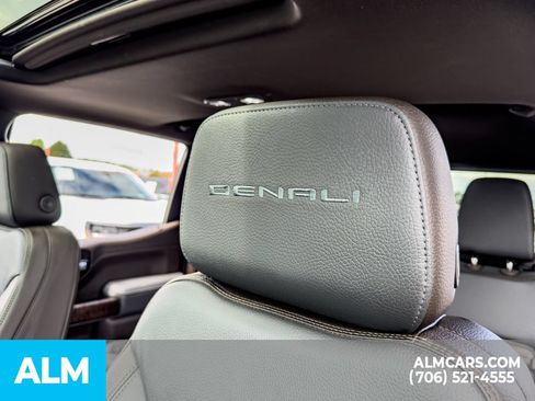 Used 2020 GMC Sierra 1500 Denali w/ Denali Ultimate Package AWD/4WD image 30