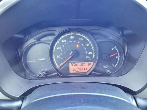 Used 2015 Toyota Yaris LE image 25