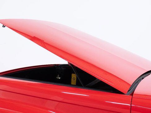 Used 2004 Chevrolet SSR w/ Preferred Equipment Group image 68