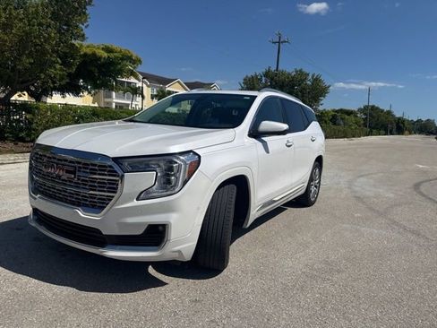 Certified 2024 GMC Terrain Denali w/ Denali Premium Package image 3