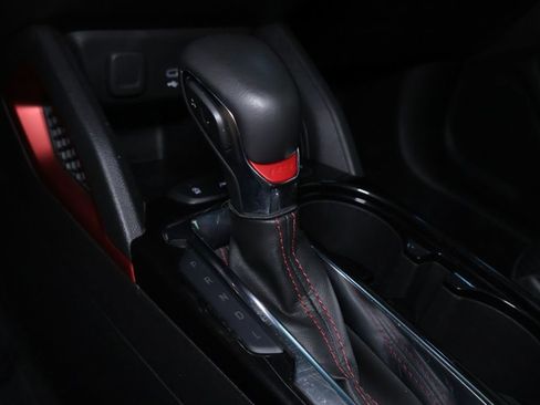 Used 2023 Chevrolet TrailBlazer RS image 32