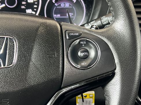 Used 2022 Honda HR-V Sport image 25