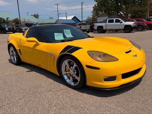 Used 2012 Chevrolet Corvette Grand Sport w/ 2LT Preferred Equipment Group RWD image 4