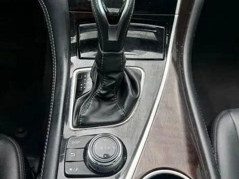 Used 2018 INFINITI Q50 Luxe RWD image 24