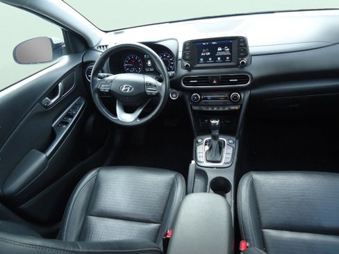 Used 2020 Hyundai Kona Limited image 11