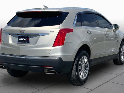 Used 2017 Cadillac XT5 Luxury image 13