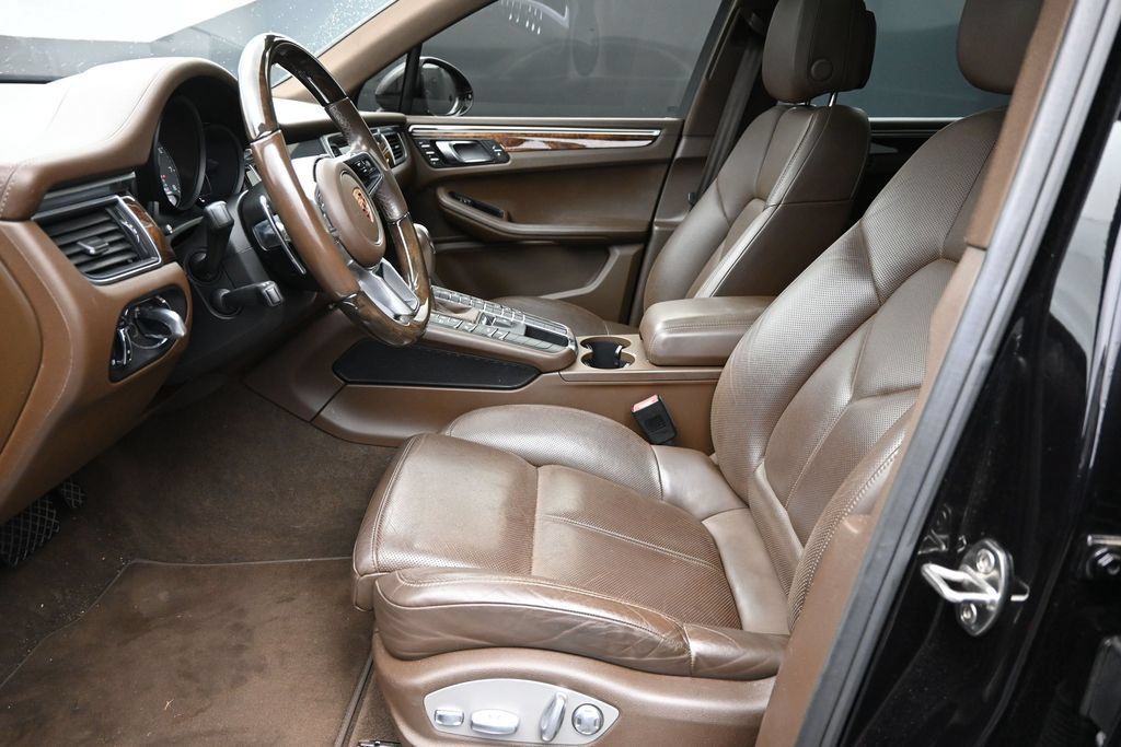 Used 2018 Porsche Macan S AWD/4WD image 14