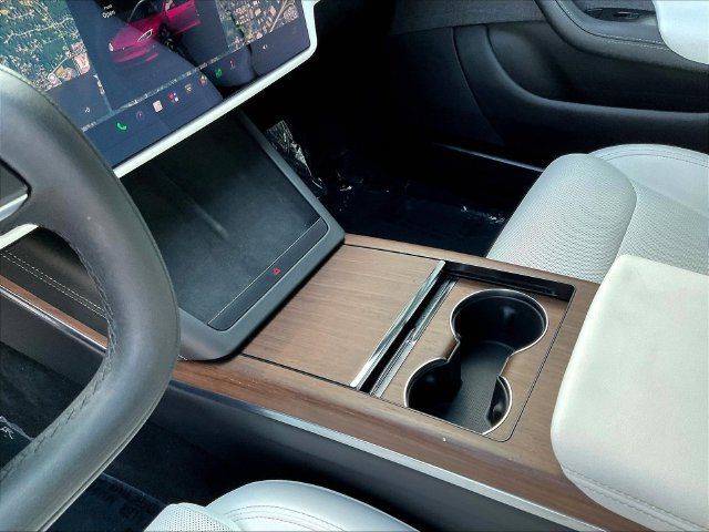 Used 2023 Tesla Model S AWD/4WD image 18