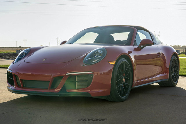 Used 2018 Porsche 911 Targa 4 GTS AWD/4WD image 21