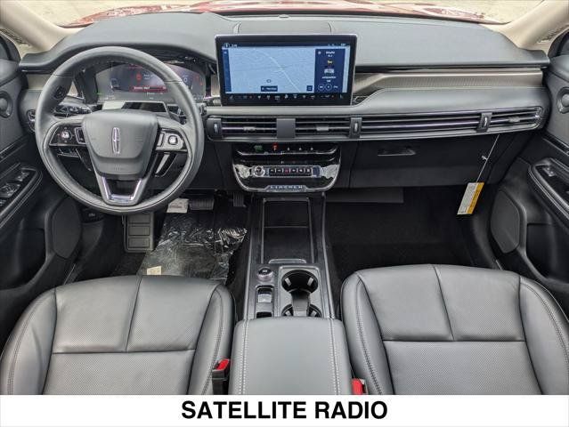 New 2025 Lincoln Corsair Grand Touring w/ Equipment Group 302A AWD/4WD image 11