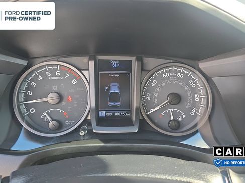 Used 2021 Toyota Tacoma TRD Off-Road w/ TRD Premium Off Road Package AWD/4WD image 19