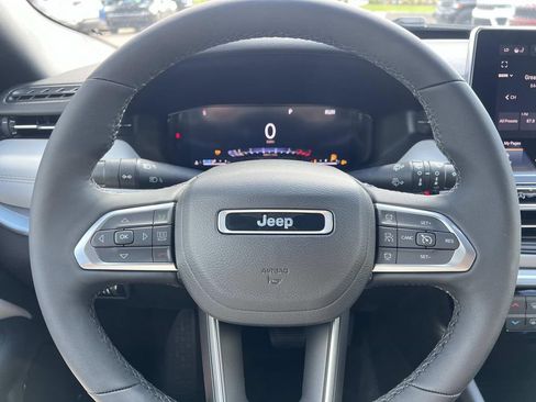 New 2026 Jeep Compass Limited AWD/4WD image 19
