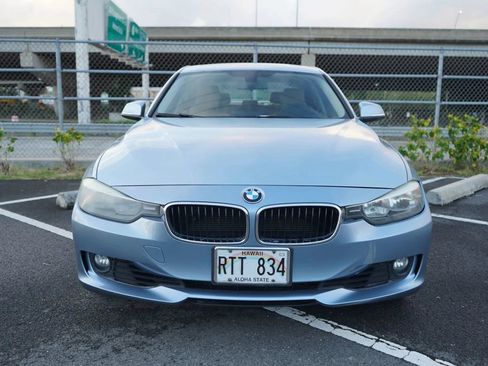 Used 2012 BMW 328i Sedan RWD image 4