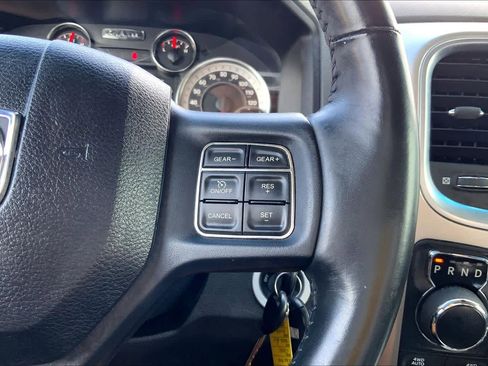 Used 2019 RAM 1500 Lone Star image 24