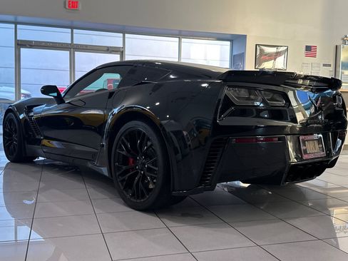 Used 2016 Chevrolet Corvette Z06 w/ 2LZ Preferred Equipment Group image 6