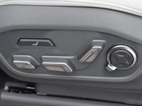 New 2026 Kia EV9 GT-Line image 27