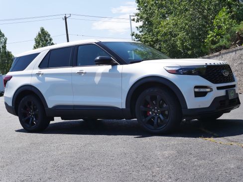 Used 2021 Ford Explorer ST w/ Equipment Group 401A AWD/4WD image 11
