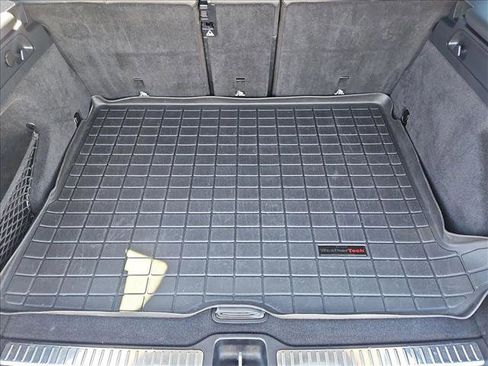 Used 2020 Mercedes-Benz GLC 43 AMG 4MATIC image 6