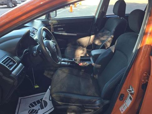 Used 2015 Subaru Crosstrek 2.0i Premium w/ Moonroof Package image 8