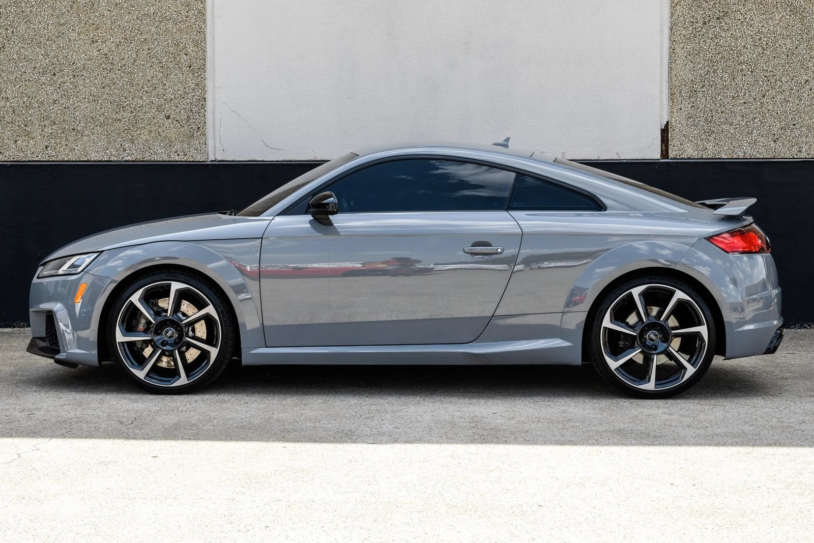 Used 2018 Audi TT RS AWD/4WD image 10