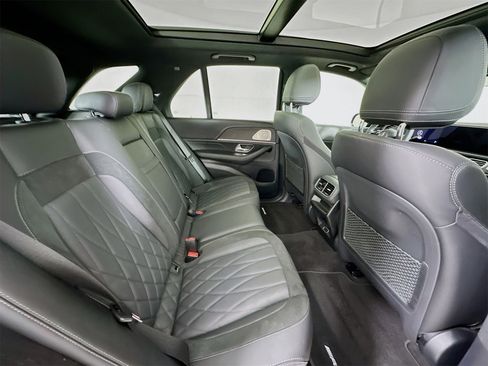 Used 2024 Mercedes-Benz GLE 63 AMG S image 29