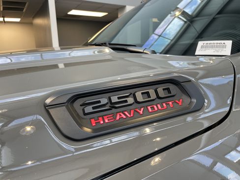 Used 2026 RAM 2500 Big Horn AWD/4WD image 6