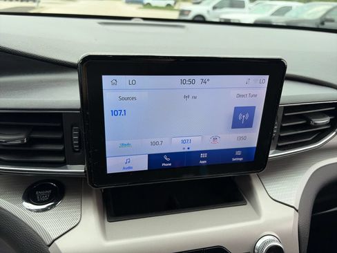 Used 2023 Ford Explorer XLT w/ Equipment Group 202A AWD/4WD image 20