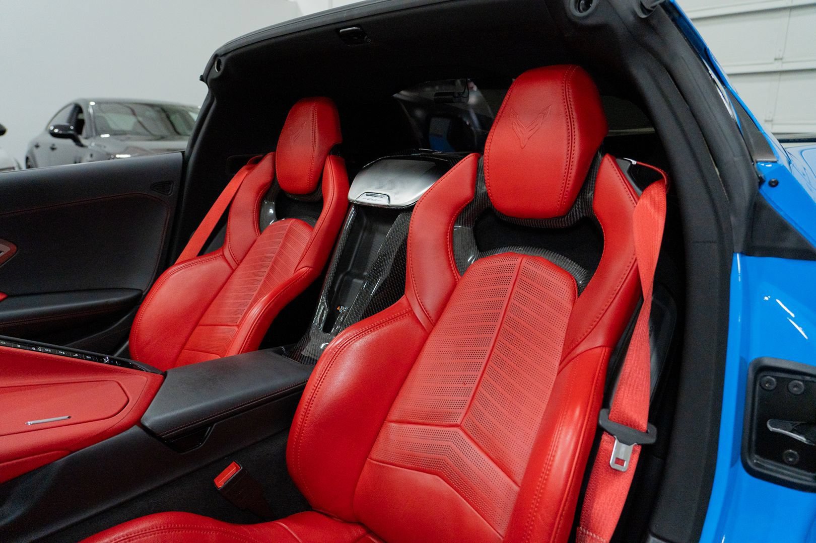Used 2023 Chevrolet Corvette Stingray Preferred Cpe w/ Z51 Performance Package RWD image 27